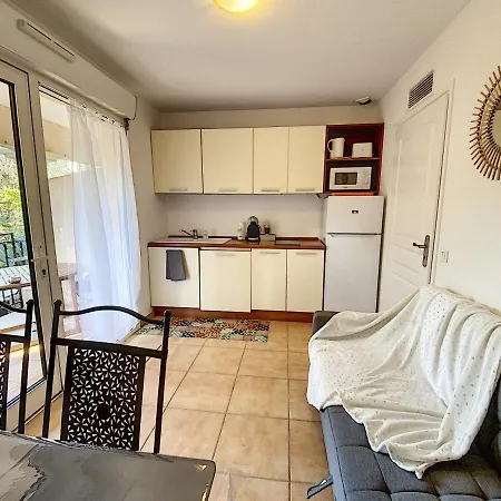 Διαμέρισμα Appartement 2 Pieces Au Coeur Du Cap D'Antibes *