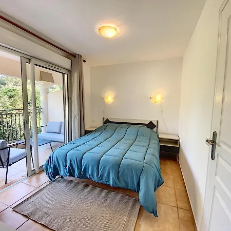 Appartement 2 Pieces Au Coeur Du Cap D'Antibes Διαμέρισμα Αντίμπ